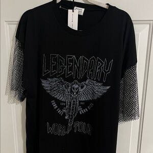 Legendary World Tour Black Tee